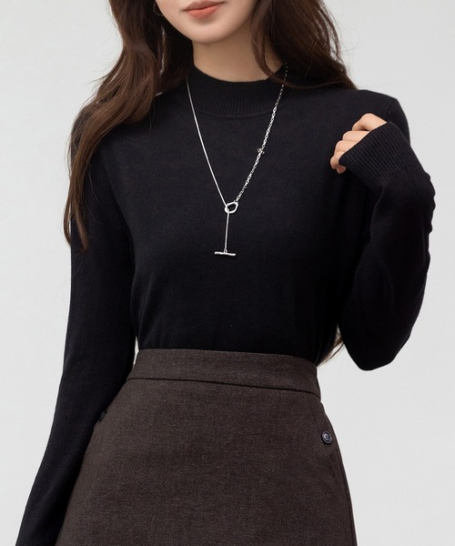 DAY CLOSET（デイ クローゼット）の「何気ない日も、きれいに見せる。長袖ハイネックリブニットトップス レディース（ニット/セーター・レディース・グレー/ホワイト/ダークブラウン/レッド/ブラック/グレイッシュベージュ/ブルー・FREE）」の2枚目の写真