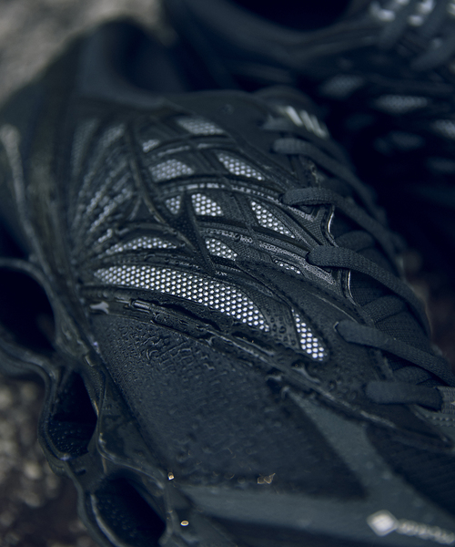 MIZUNO(ミズノ )の「MIZUNO / ミズノ ウェーブ プロフェシー LS ゴアテックス(スニーカー・メンズ・ブラック・28cm/27.5cm/27cm/26.5cm/26cm/29cm/28.5cm/30cm)」の8枚目の写真