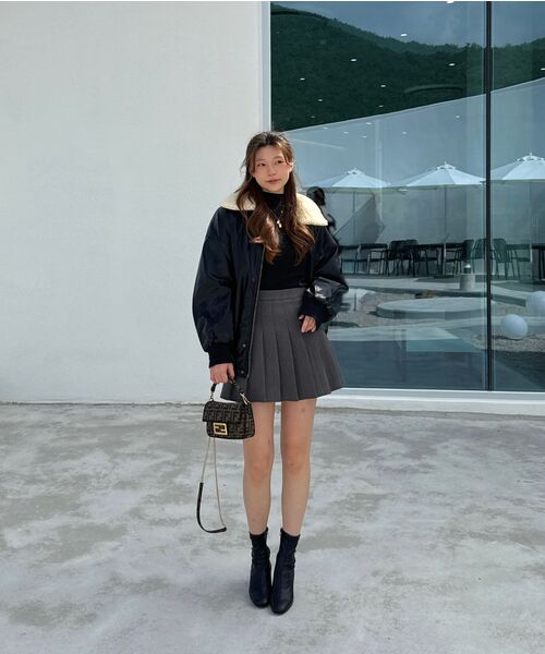 LADY VOLUME(レディーボリューム)の「SHEARING VINTAGE WASHED LEATHER PADDING JUMPER_BLACK(ダウンジャケット/コート・レディース・その他・FREE)」の11枚目の写真