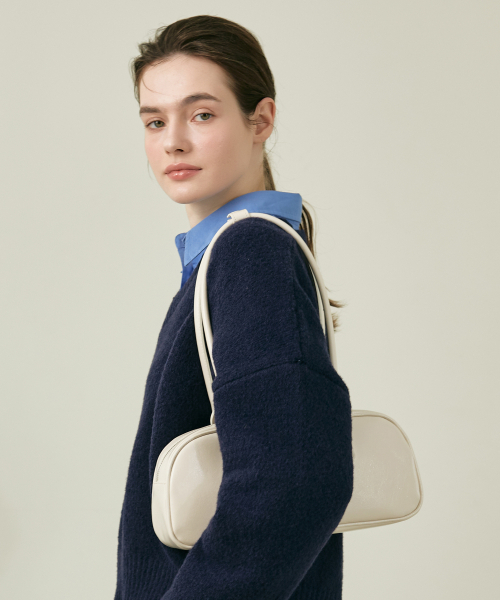 MCLANEE（マックラニー）の「エンティアショルダーバッグ（ショルダーバッグ・レディース・ブラック/アイボリー/レッド・ONE SIZE）」の6枚目の写真