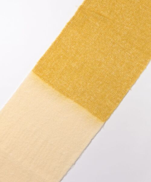 Narcissus（ナルシス）の「バイカラーマフラー（マフラー・レディース・ブラック/レッド/イエロー・FREE）」の16枚目の写真