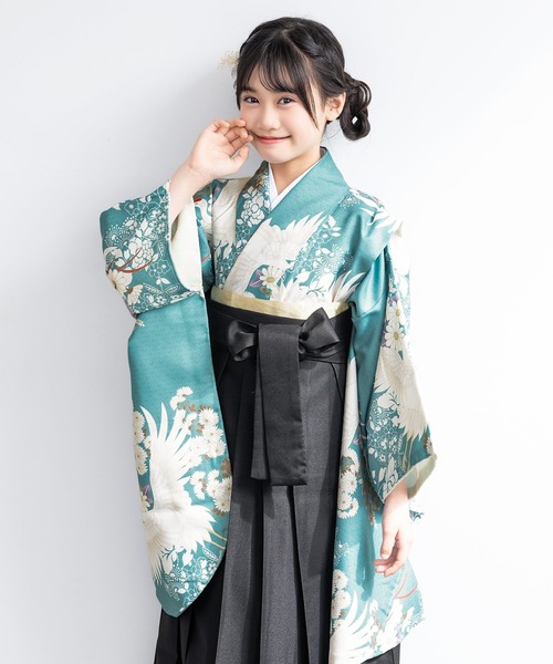 SOUBIEN(ソウビエン)の「【floro by SOUBIEN】ハイジュニア袴4点セット(着物・襦袢・下帯・袴)(着物・キッズ・ターコイズブルー系/グリーン系/ホワイト系その他/レッド系/ピンクベージュ/ピンク系/ブルー系/ネイビー系/スモーキーグリーン系1・M/S/L/SS/LL)」の7枚目の写真