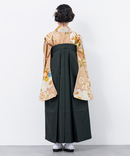 SOUBIEN(ソウビエン)の「【floro by SOUBIEN】ハイジュニア袴4点セット(着物・襦袢・下帯・袴)(着物・キッズ・ターコイズブルー系/グリーン系/ホワイト系その他/レッド系/ピンクベージュ/ピンク系/ブルー系/ネイビー系/スモーキーグリーン系1・M/S/L/SS/LL)」の10枚目の写真