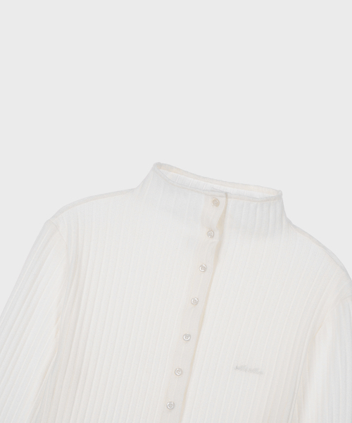 ALKI ALKA（アルキアルカ）の「High-neck Long Sleeve (Ivory)（Tシャツ/カットソー・レディース・アイボリー・FREE）」の8枚目の写真