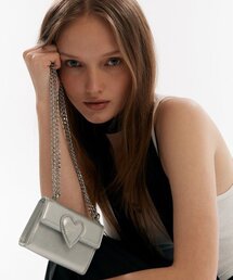 CHRISTINE PROJECT（クリスティンプロジェクト）の「TWIST HEART MICRO BAG(SILVER GLASS)（メッセンジャーバッグ・レディース）」