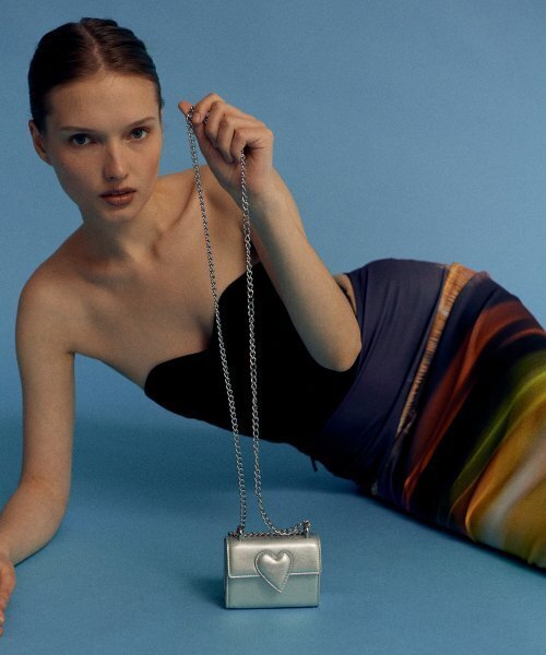 CHRISTINE PROJECT(クリスティンプロジェクト)の「TWIST HEART MICRO BAG(SILVER GLASS)(メッセンジャーバッグ・レディース・その他・FREE)」の11枚目の写真