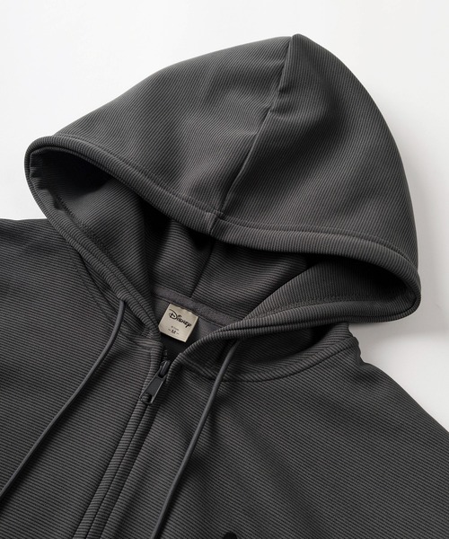 Disney（ディズニー）の「【71】【Disney/ディズニー】ミッキーマウス リップルダンボール アップリケ サガラ刺繍 ジップパーカー/メンズ/レディース/ユニセックス（パーカー・レディース・チャコールグレー/ブルー/ブラック/アッシュグレー・M/L/XL）」の6枚目の写真