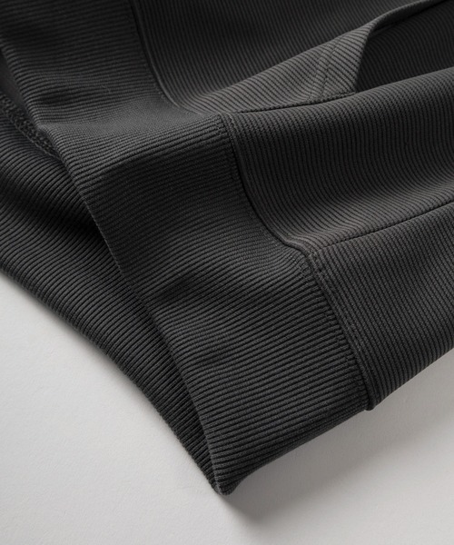 Disney（ディズニー）の「【71】【Disney/ディズニー】ミッキーマウス リップルダンボール アップリケ サガラ刺繍 ジップパーカー/メンズ/レディース/ユニセックス（パーカー・レディース・チャコールグレー/ブルー/ブラック/アッシュグレー・M/L/XL）」の8枚目の写真