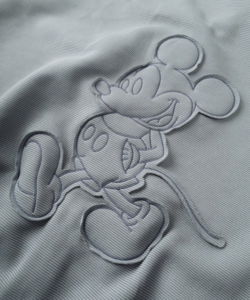 Disney（ディズニー）の「【71】【Disney/ディズニー】ミッキーマウス リップルダンボール アップリケ サガラ刺繍 ジップパーカー/メンズ/レディース/ユニセックス（パーカー・レディース・チャコールグレー/ブルー/ブラック/アッシュグレー・M/L/XL）」の11枚目の写真