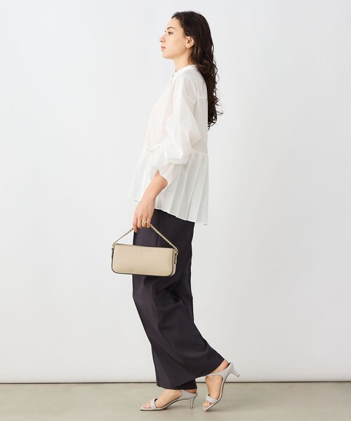 NOLLEY’S Sophi（ノーリーズソフィ）の「《セットアップ対応》ウォッシャブルドライシャークタックワイドパンツ（その他パンツ・レディース・グレイッシュベージュ/チャコールグレー・38/36/34）」の4枚目の写真