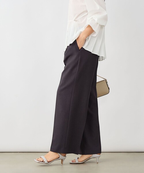 NOLLEY’S Sophi（ノーリーズソフィ）の「《セットアップ対応》ウォッシャブルドライシャークタックワイドパンツ（その他パンツ・レディース・グレイッシュベージュ/チャコールグレー・38/36/34）」の9枚目の写真