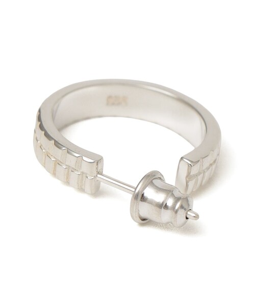 SHIPS（シップス）の「SHIPS Primary Navy Label:PATTERN HOOP PIERCE（ピアス（両耳用）・レディース・シルバー・ONE SIZE）」の2枚目の写真