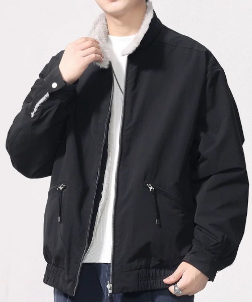 ARULE（アルール）の「A'GEM/9 × .kom『ARULE/アルール』Boa Lined Stand Collar Zip Blouson/ボアライニングスタンドカラージップブルゾン（ブルゾン・メンズ・ブラック・L）」の7枚目の写真