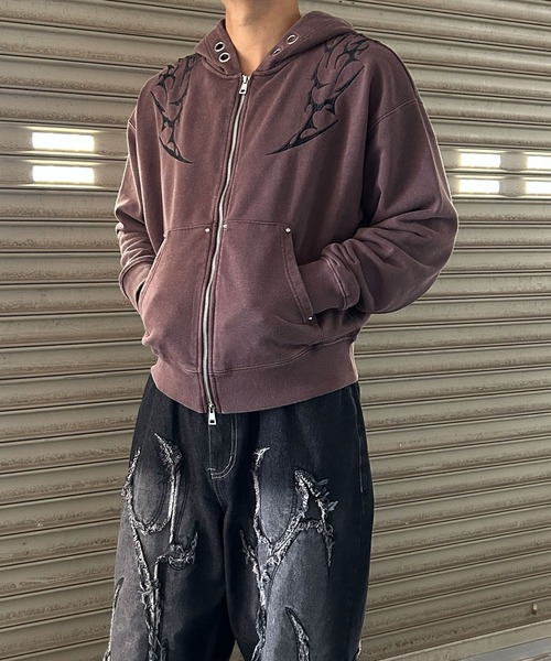 NYLAUS(ナイラス)の「【NYS】トライバル刺繍 ヴィンテージ アイレット ZIPパーカー ダブルジップパーカー ショート丈 ユニセックス(パーカー・メンズ・ブラウン/チャコール・L/M)」の11枚目の写真