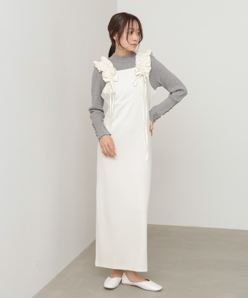 Bab(バブ)の「【選べるサイズ展開/簡単お手入れ◎】イージージョーゼットショルダーギャザーワンピース(ワンピース・レディース・アイボリー/ブラック/モカ・S/M/L)」の4枚目の写真