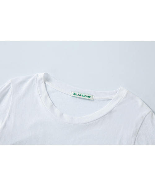 SALAD BAGUNI(サラダバグニ)の「Soft u-neck signature tee - white(Tシャツ/カットソー・レディース・その他・FREE)」の3枚目の写真