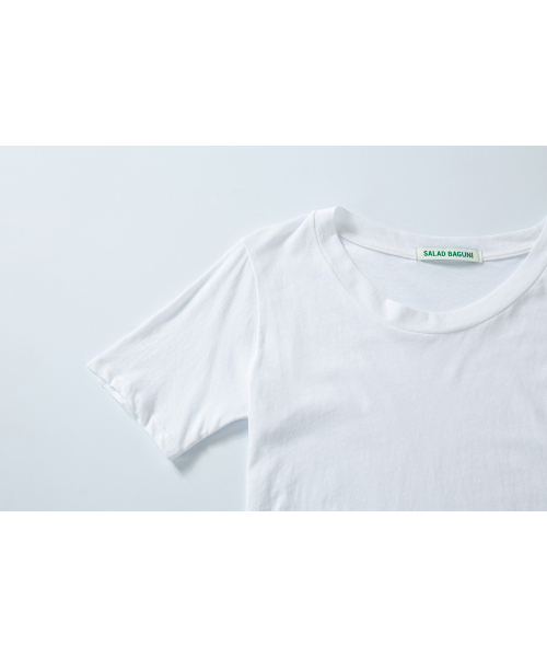 SALAD BAGUNI(サラダバグニ)の「Soft u-neck signature tee - white(Tシャツ/カットソー・レディース・その他・FREE)」の4枚目の写真
