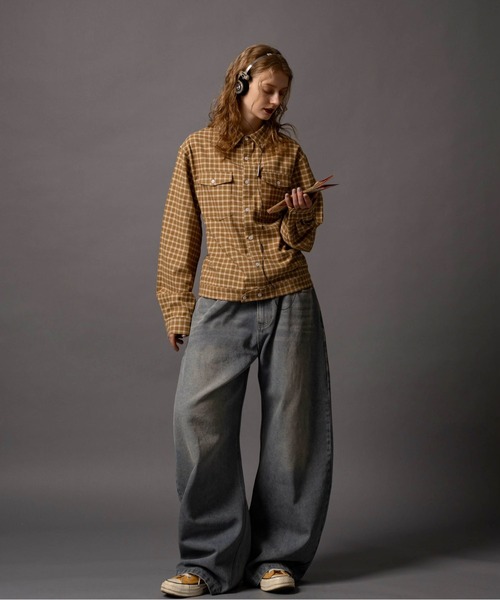 CIVVY.(シヴィ―)の「Double Pocket Wide denim Pants - ダブルポケットワイドデニムパンツ -(デニムパンツ・メンズ・ブルー/ブラック・LARGE/MEDIUM/SMALL)」の15枚目の写真