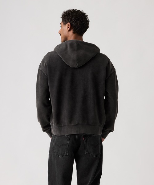 Levi's(リーバイス)の「Levi's/リーバイス HAYES BOXY フルジップ スウェットシャツ(パーカー・メンズ・ブラック・L/M/S/XL)」の3枚目の写真