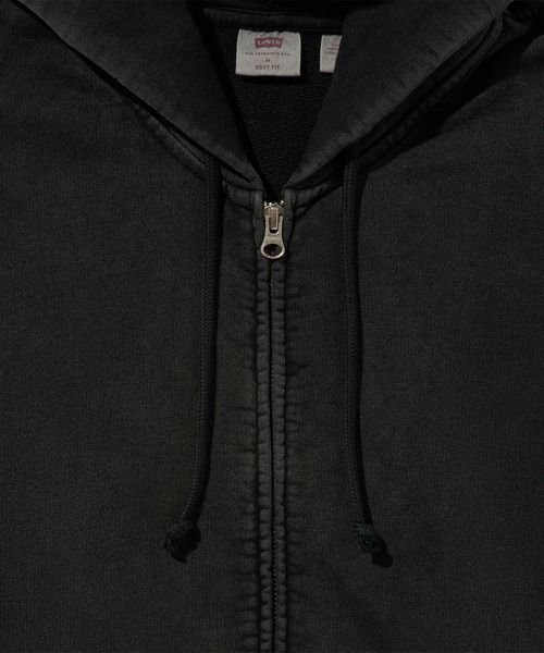 Levi's(リーバイス)の「Levi's/リーバイス HAYES BOXY フルジップ スウェットシャツ(パーカー・メンズ・ブラック・L/M/S/XL)」の9枚目の写真