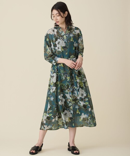 自由区(ジユウク)の「ボタニカルプリント ワンピース(シャツワンピース・レディース・ベージュ系6/ピーコックグリーン系6・40/38/36)」の7枚目の写真