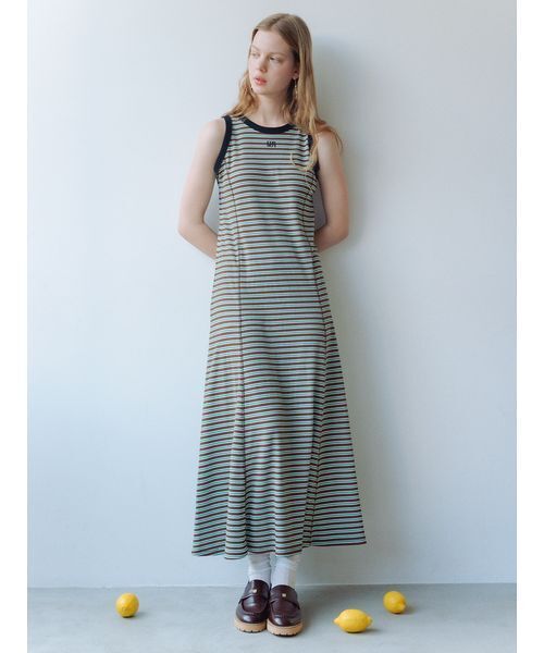 FURFUR(ファーファー)の「ロゴ刺繍ボーダーワンピース(ワンピース・レディース・ブラック/ブラウン/オレンジ・F)」の1枚目の写真