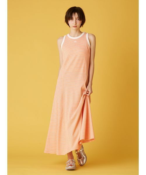 FURFUR(ファーファー)の「ロゴ刺繍ボーダーワンピース(ワンピース・レディース・ブラック/ブラウン/オレンジ・F)」の3枚目の写真