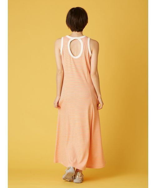 FURFUR(ファーファー)の「ロゴ刺繍ボーダーワンピース(ワンピース・レディース・ブラック/ブラウン/オレンジ・F)」の7枚目の写真