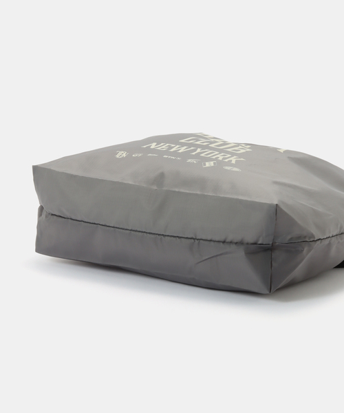 Deuxieme Classe（ドゥーズィエムクラス）の「BTN Logo Shopping バッグ（ショルダーバッグ・レディース・ホワイト/チャコールグレー・FREE）」の12枚目の写真