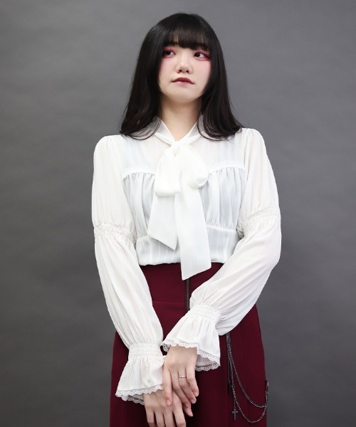 NIBBLE POISON(ニブルポイズン)の「シャーリングボウタイBL(シャツ/ブラウス・レディース・ホワイト/ラベンダー/ブラック・MEDIUM)」の8枚目の写真