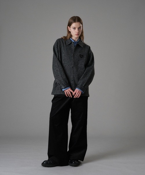 ONCILY（オンシェリー）の「HEART LOGO CHAMBRAY KNIT BLOUSON / ハートロゴシャンブレーニットブルゾン（ブルゾン・メンズ・ブラック/ブラウン・SMALL/MEDIUM/LARGE）」の12枚目の写真