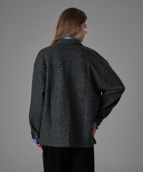 ONCILY（オンシェリー）の「HEART LOGO CHAMBRAY KNIT BLOUSON / ハートロゴシャンブレーニットブルゾン（ブルゾン・メンズ・ブラック/ブラウン・SMALL/MEDIUM/LARGE）」の9枚目の写真