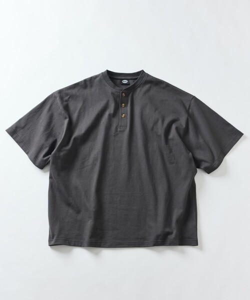 FREAK'S STORE(フリークスストア)の「限定展開 9オンス Heavyweight ビッグシルエット ヘンリーネックTシャツ ヘビーウェイト(Tシャツ/カットソー・メンズ・ホワイト/ネイビー/アッシュグレー/ブラウン/グレイッシュベージュ/ブラック/スミクロ・LARGE/MEDIUM/SMALL/X-SMALL)」の19枚目の写真