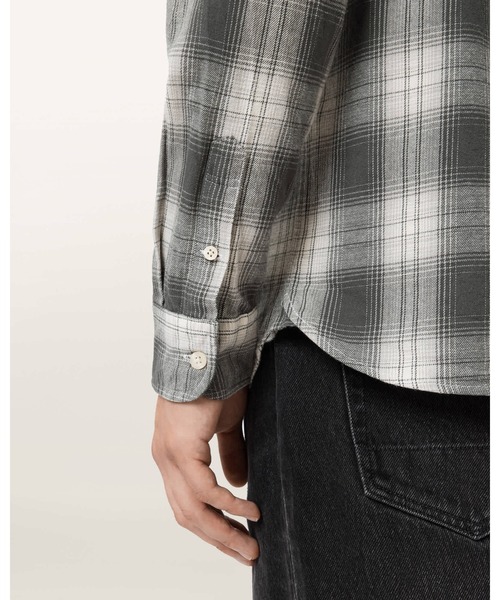 ALLSAINTS(オールセインツ)の「KELBY RAMSKULL CHECK SHIRT | KELBY ラムスカル チェック シャツ(シャツ/ブラウス・メンズ・グレー系その他・S/XS/L/M)」の7枚目の写真