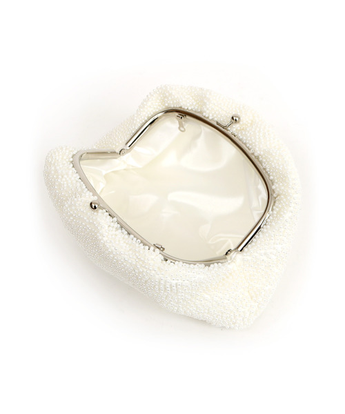 cache cache（カシュ カシュ）の「カシュカシュ cachecache / パール調ビーズ口金バッグ（クラッチバッグ・レディース・ホワイト/ライトベージュ・FREE）」の6枚目の写真