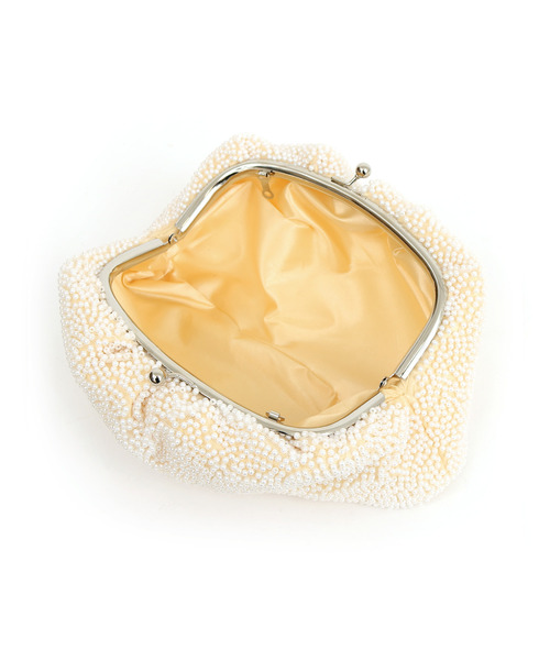 cache cache（カシュ カシュ）の「カシュカシュ cachecache / パール調ビーズ口金バッグ（クラッチバッグ・レディース・ホワイト/ライトベージュ・FREE）」の10枚目の写真