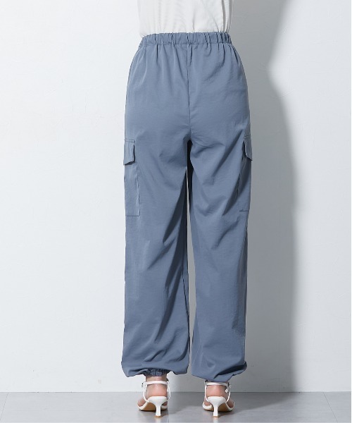 slattgir（スラットジール）の「高身長　接触冷感ライトチノカーゴパンツ（トールサイズ）（カーゴパンツ・レディース・グレイッシュブルー/カーキ/ブラック・TM/TL/TLL/T3L/T4L/T5L）」の18枚目の写真
