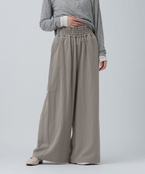 LEPSIM（レプシィム）の「ツイルギャザーワイドパンツ　630165（その他パンツ・レディース・グレイッシュベージュ/ブラック/グリーン系その他・FREE）」の16枚目の写真
