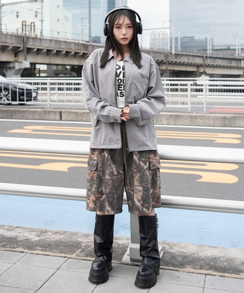 WEGO(ウィゴー)の「WEGO/フェイクスウェードシャツジャケット(ブルゾン・メンズ・ブラック/グレー・MEDIUM/LARGE)」の3枚目の写真