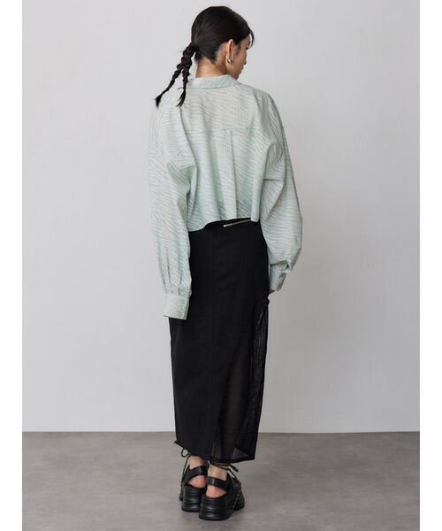 MURUA（ムルーア）の「メッシュスウィッチデニムスカート（デニムスカート・レディース・ブラック/ブルー・2/1）」の11枚目の写真