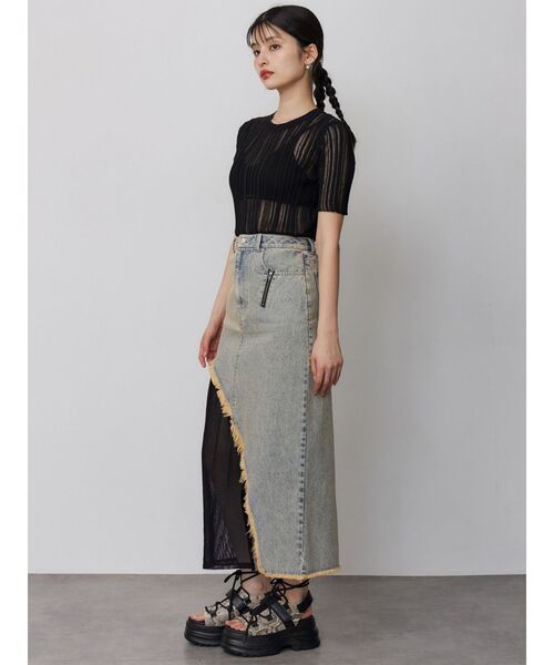 MURUA（ムルーア）の「メッシュスウィッチデニムスカート（デニムスカート・レディース・ブラック/ブルー・2/1）」の13枚目の写真