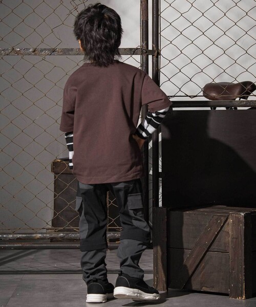 WASK（ワスク）の「バイカラーコンバーチブルパンツ（カーゴパンツ・キッズ・グリーン/ブラック・140cm/160cm/130cm/150cm）」の4枚目の写真