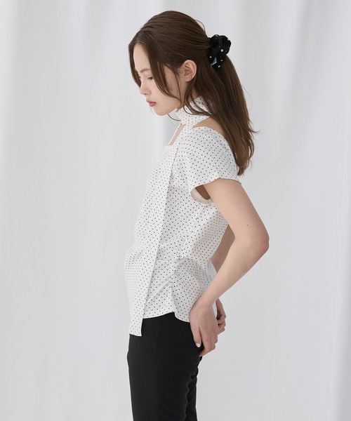Unblend(アンブレンド)の「【Unblend】マフラーセット サイドギャザー ワンショルダー 2WAY アソート 半袖Tシャツ(Tシャツ/カットソー・レディース・ホワイト系/ブラック/ブラック系/チャコール/オフホワイト・FREE)」の20枚目の写真
