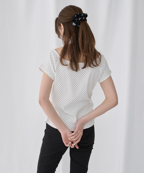Unblend(アンブレンド)の「【Unblend】マフラーセット サイドギャザー ワンショルダー 2WAY アソート 半袖Tシャツ(Tシャツ/カットソー・レディース・ホワイト系/ブラック/ブラック系/チャコール/オフホワイト・FREE)」の21枚目の写真