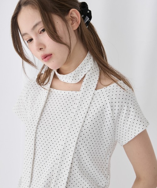 Unblend(アンブレンド)の「【Unblend】マフラーセット サイドギャザー ワンショルダー 2WAY アソート 半袖Tシャツ(Tシャツ/カットソー・レディース・ホワイト系/ブラック/ブラック系/チャコール/オフホワイト・FREE)」の22枚目の写真