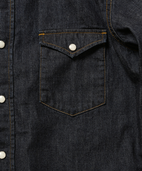 BEAMS(ビームス)の「<WEB限定>BEAMS / NEW STANDARD カラーレスデニムウエスタンシャツ(シャツ/ブラウス・メンズ・ブラック/インディゴブルー・MEDIUM/LARGE/SMALL/X-LARGE)」の5枚目の写真