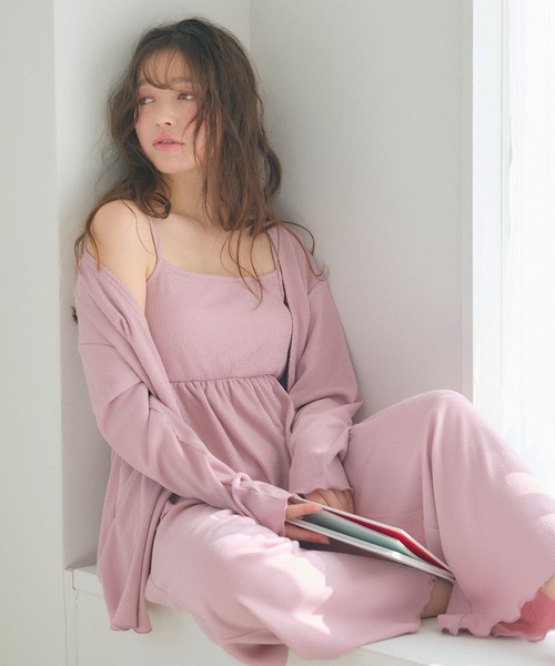 cross marche（クロスマルシェ）の「【LAFUKU/ラフク】カップ付きワッフルキャミソール&フレアパンツルームウェア3点SET（ルームウェア/パジャマ・レディース・チャコール/ベージュ系その他/ブルー/ピンク/ベージュ・M/L/LL）」の5枚目の写真