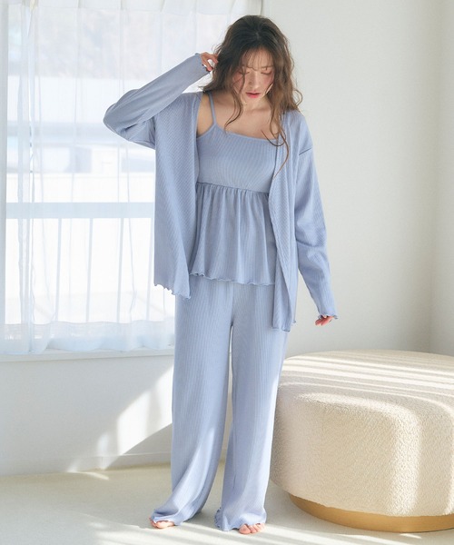 cross marche（クロスマルシェ）の「【LAFUKU/ラフク】カップ付きワッフルキャミソール&フレアパンツルームウェア3点SET（ルームウェア/パジャマ・レディース・チャコール/ベージュ系その他/ブルー/ピンク/ベージュ・M/L/LL）」の10枚目の写真