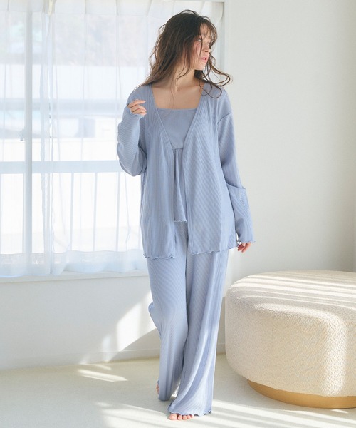 cross marche（クロスマルシェ）の「【LAFUKU/ラフク】カップ付きワッフルキャミソール&フレアパンツルームウェア3点SET（ルームウェア/パジャマ・レディース・チャコール/ベージュ系その他/ブルー/ピンク/ベージュ・M/L/LL）」の12枚目の写真