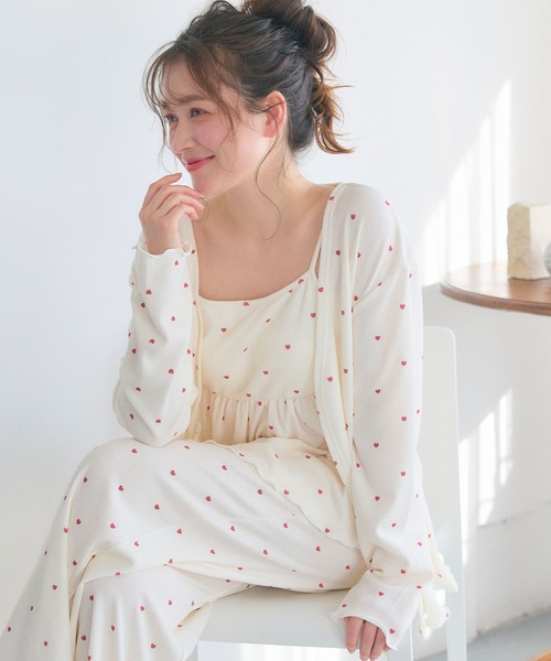 cross marche（クロスマルシェ）の「【LAFUKU/ラフク】カップ付きワッフルキャミソール&フレアパンツルームウェア3点SET（ルームウェア/パジャマ・レディース・チャコール/ベージュ系その他/ブルー/ピンク/ベージュ・M/L/LL）」の17枚目の写真